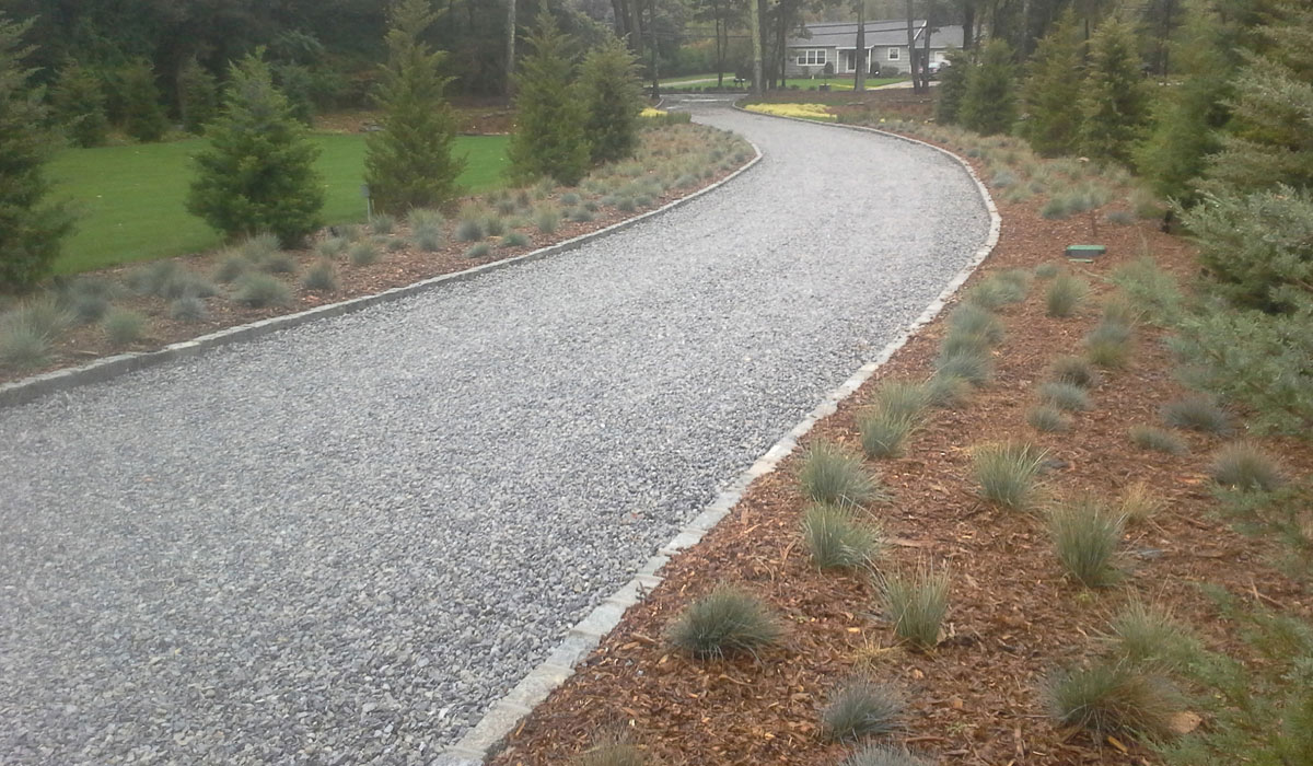 gravel driveway edging